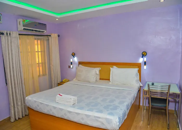 Triple Tee Hotel